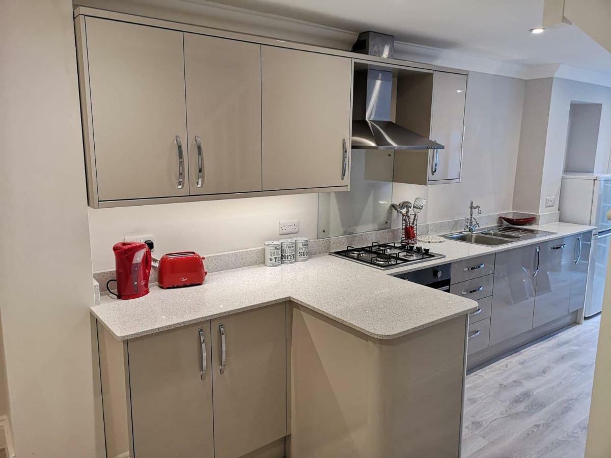 Villa Guildford Town House Extérieur photo