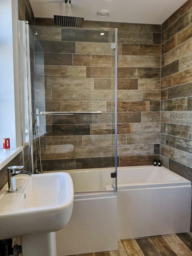 Villa Guildford Town House Extérieur photo